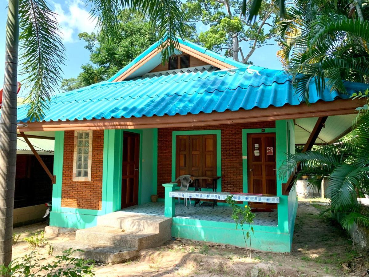 Hotel P'Un House Ko Tao Exterior foto